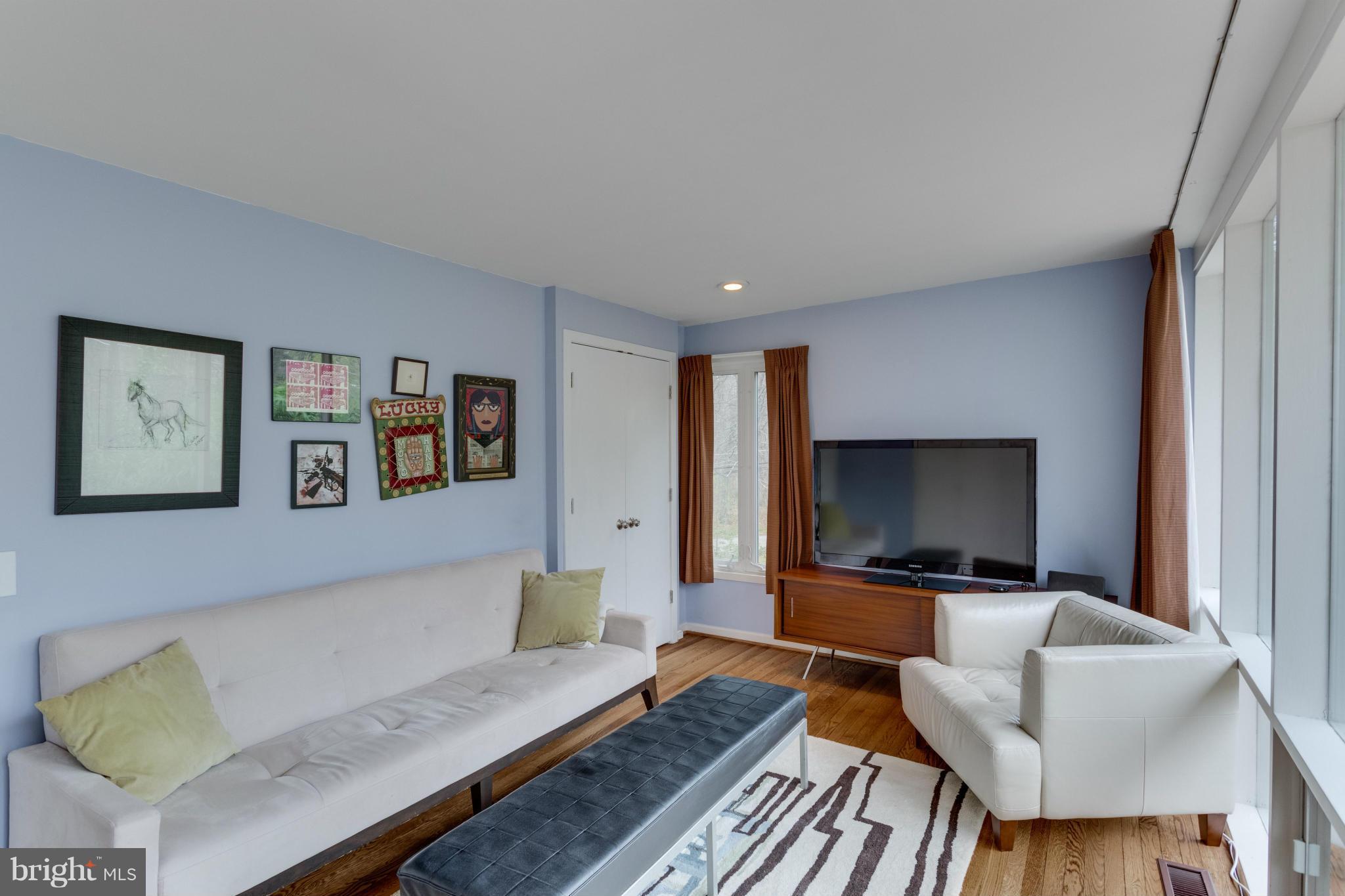 2003 Paul Spring Road Alexandria, VA 22307 - Photo 21 of 29 Bedroom