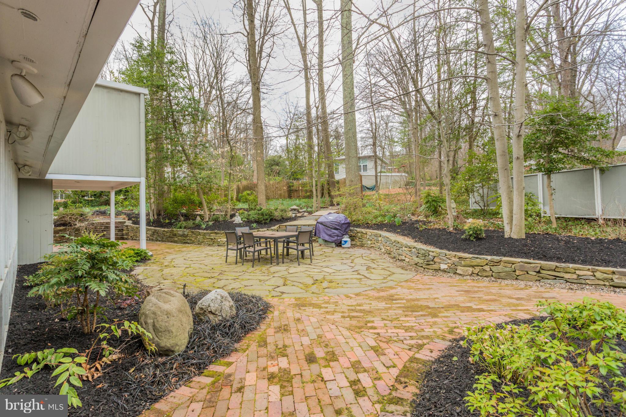 2003 Paul Spring Road Alexandria, VA 22307 - Photo 24 of 29 Back Patio