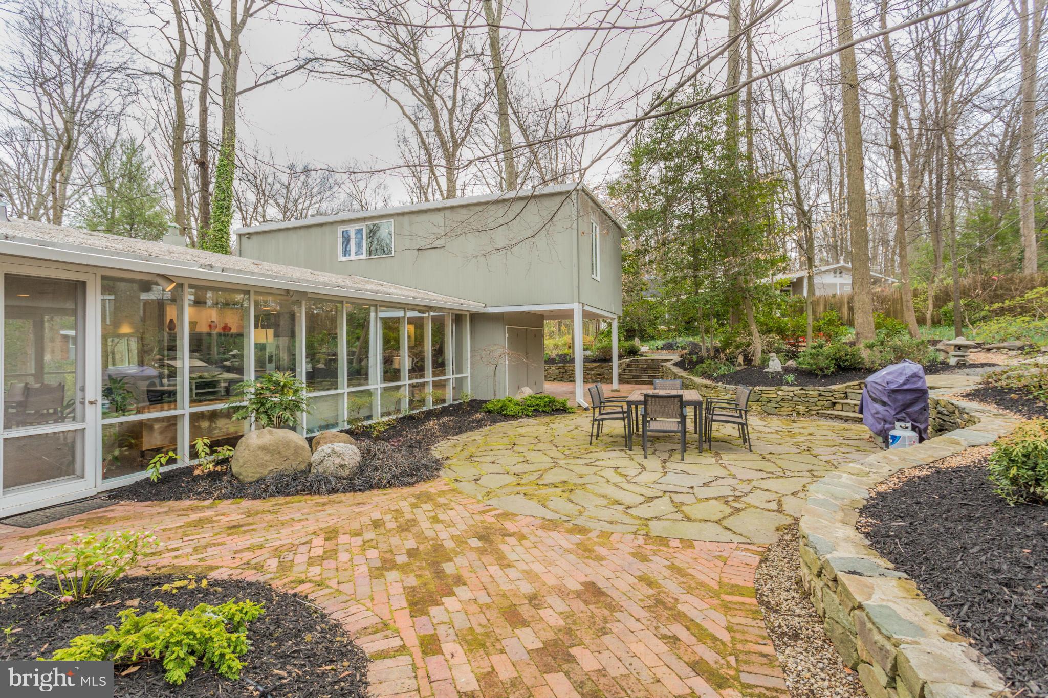 2003 Paul Spring Road Alexandria, VA 22307 - Photo 25 of 29 Back Patio