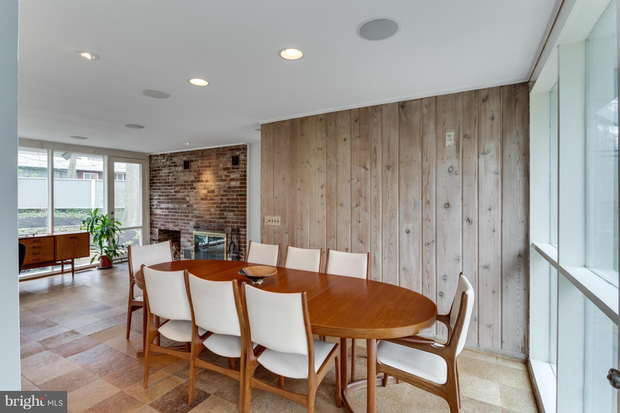 2003 Paul Spring Road Alexandria, VA 22307 - Photo 9 of 29 Dining Room