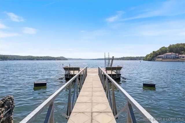 $1,389,000 | 404 Bronco Lane, Gravois Mills, MO 65037