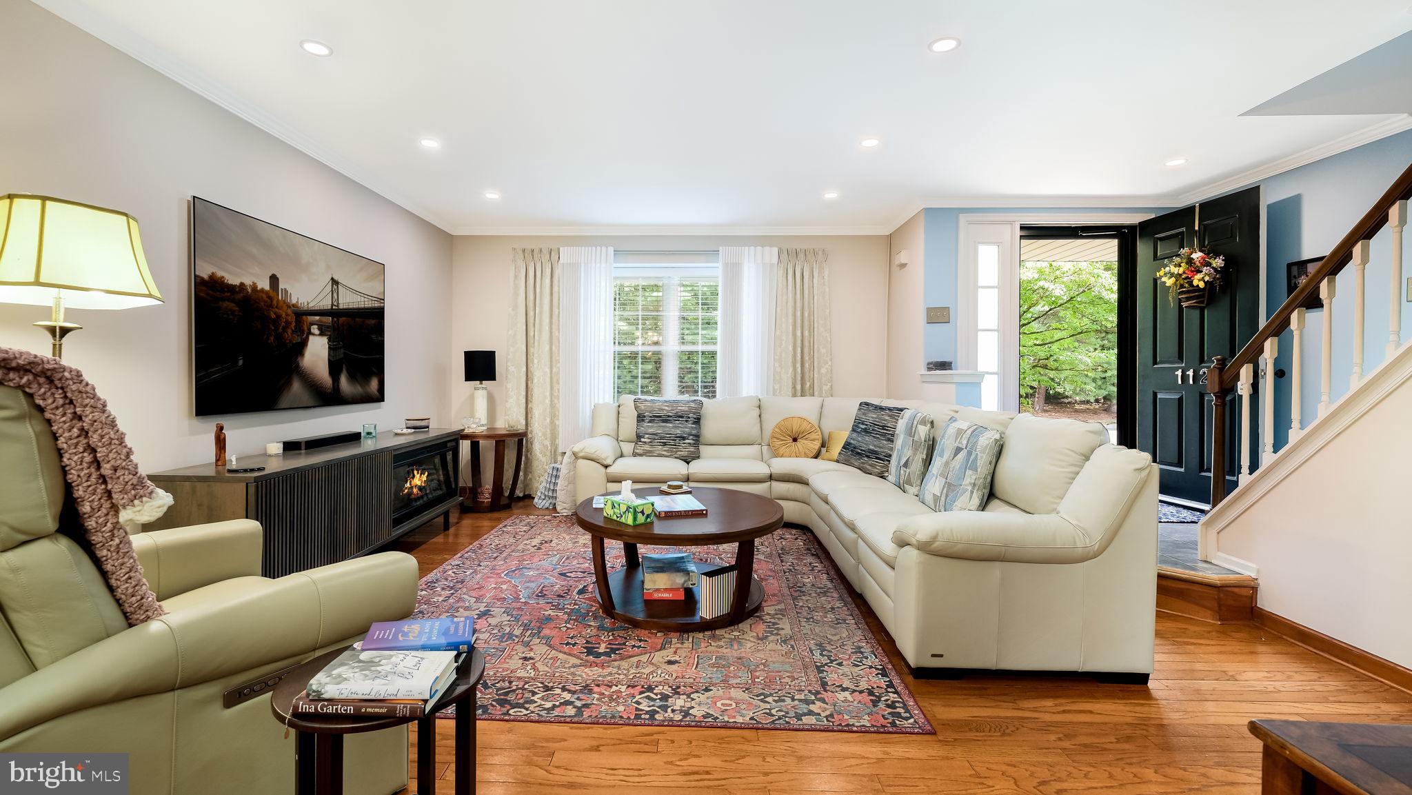 112 Sandy Ridge Drive Doylestown, PA 18901 - Photo 6 of 29 Living Room