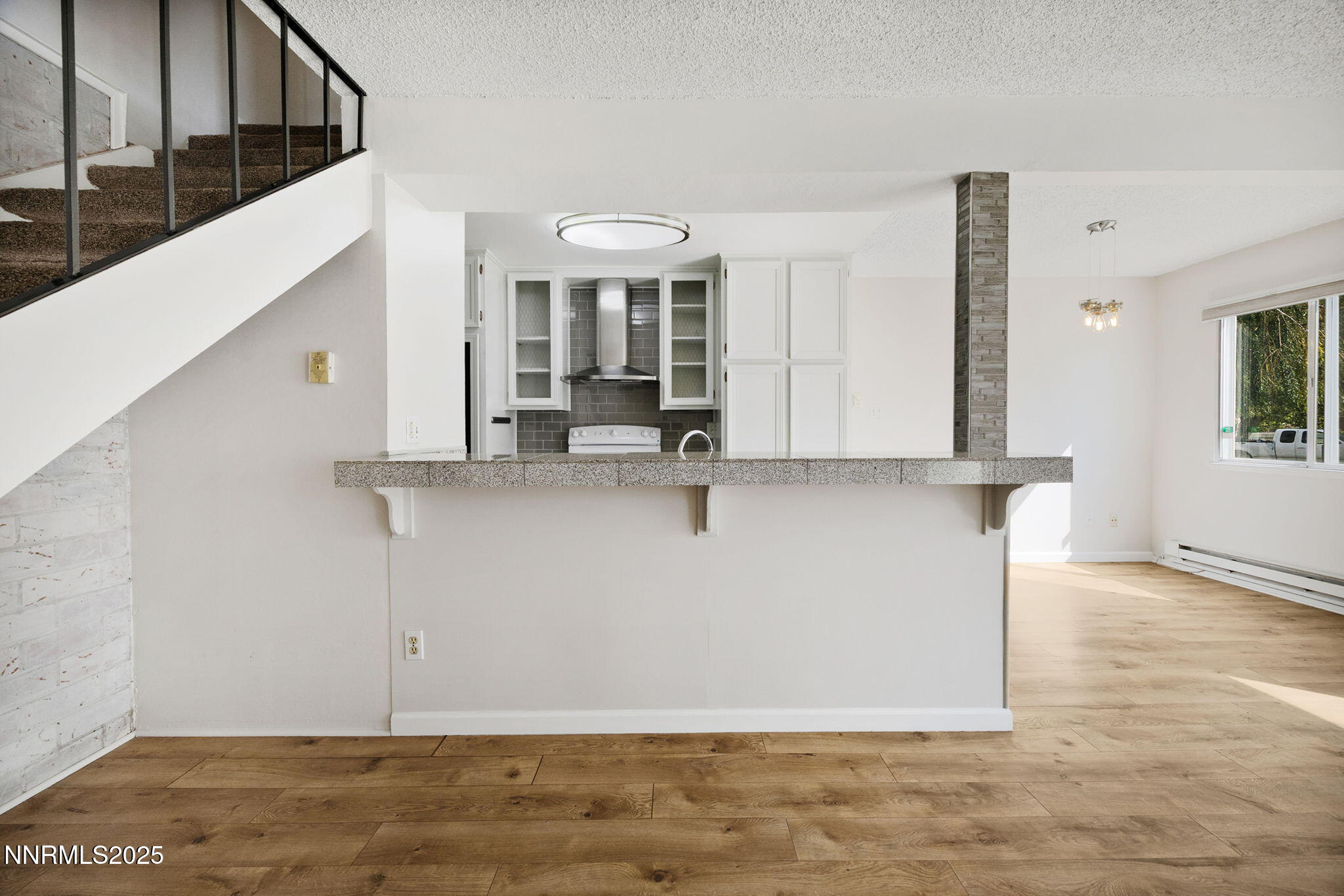 5010 Tahiti Way, Unit 2 Reno, NV 89502 - Photo 8 of 28 14-web-or-mls-5010 Tahiti Way-15