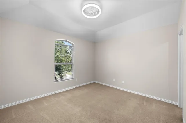 an empty room with a empty space