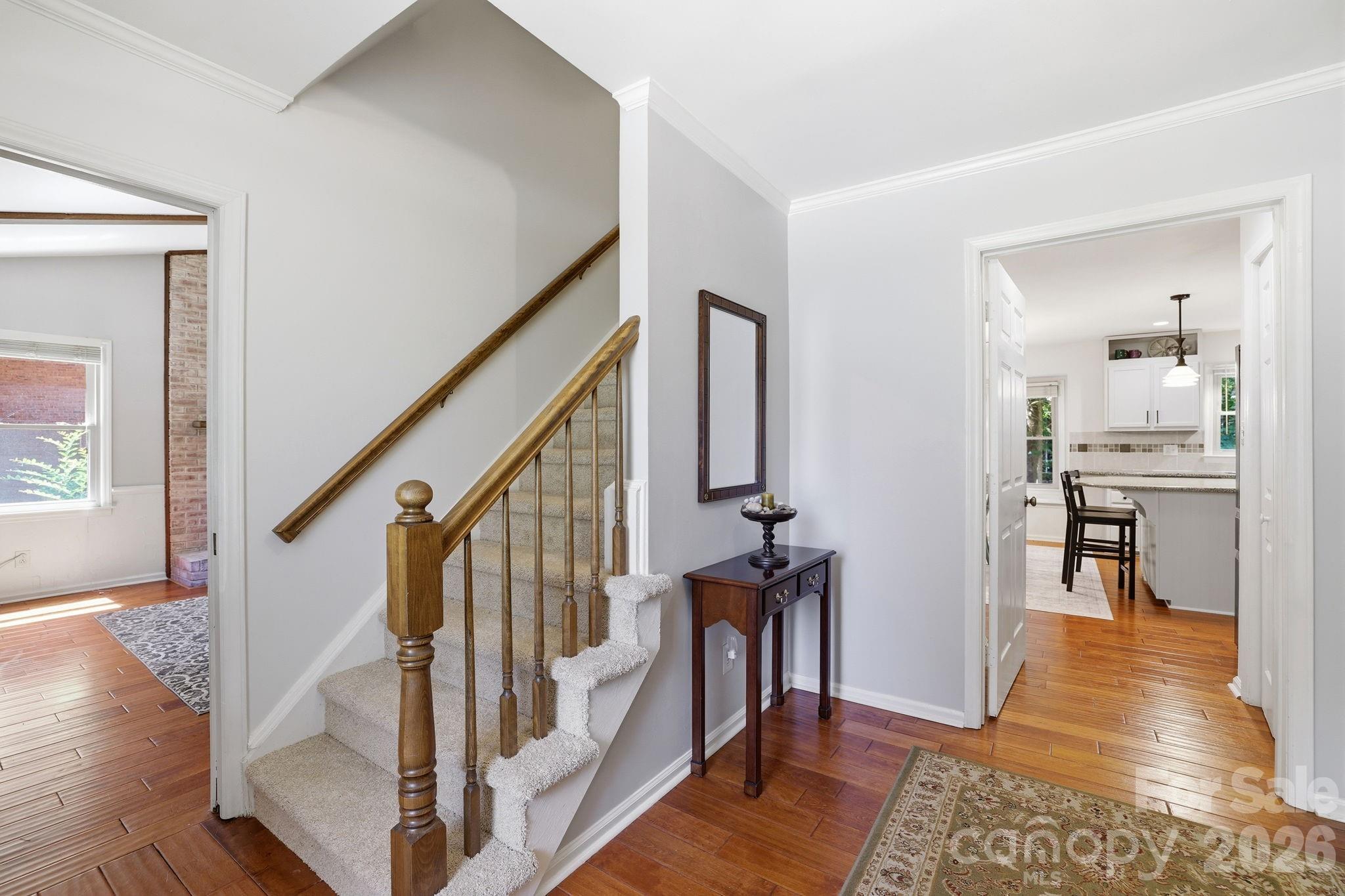 340 Walnut Point Drive Matthews, NC 28105 - Photo 4 of 48