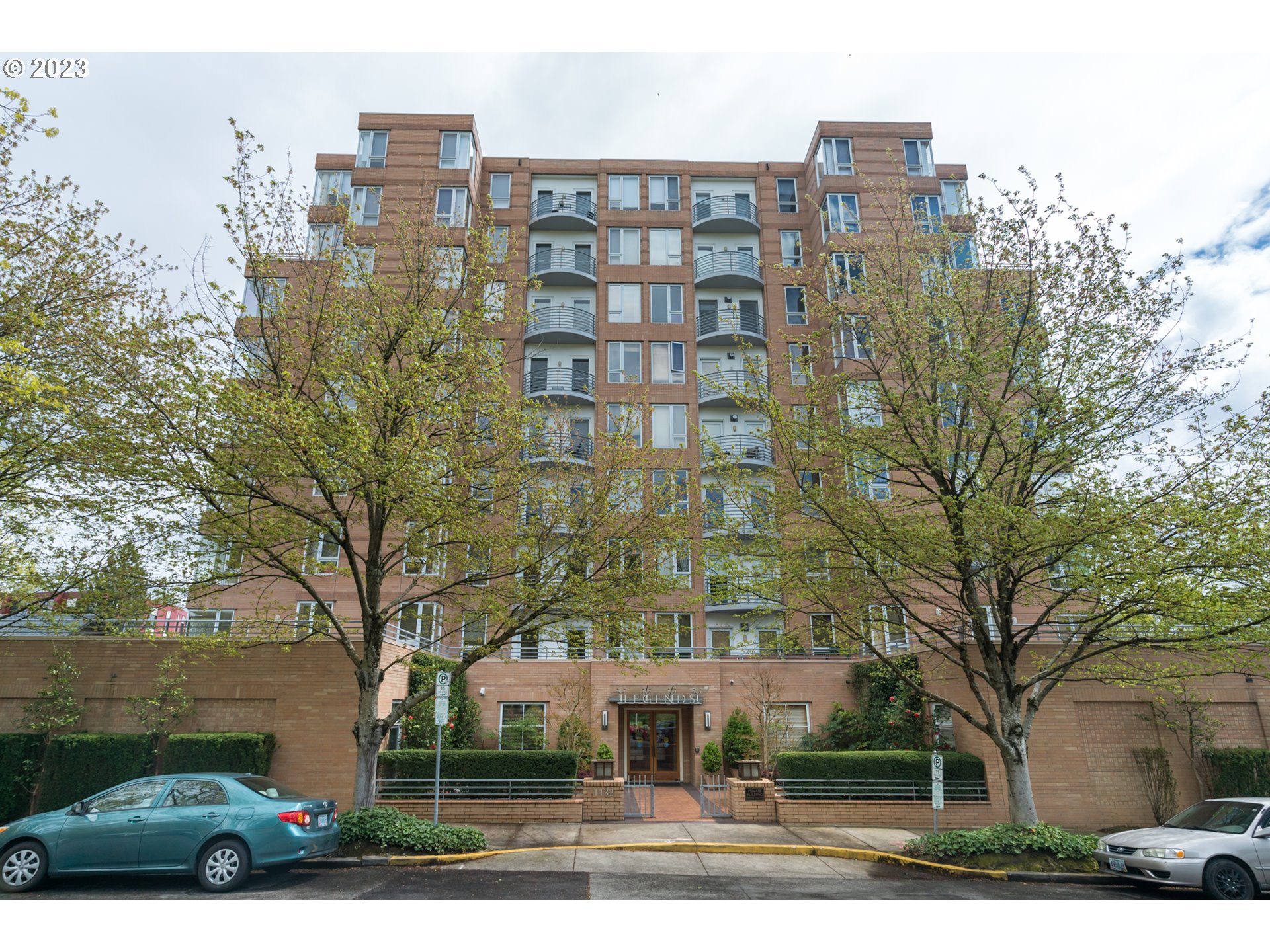 1132 Southwest 19th Avenue, Unit 709 Portland, OR 97205 - Photo 1 of 26