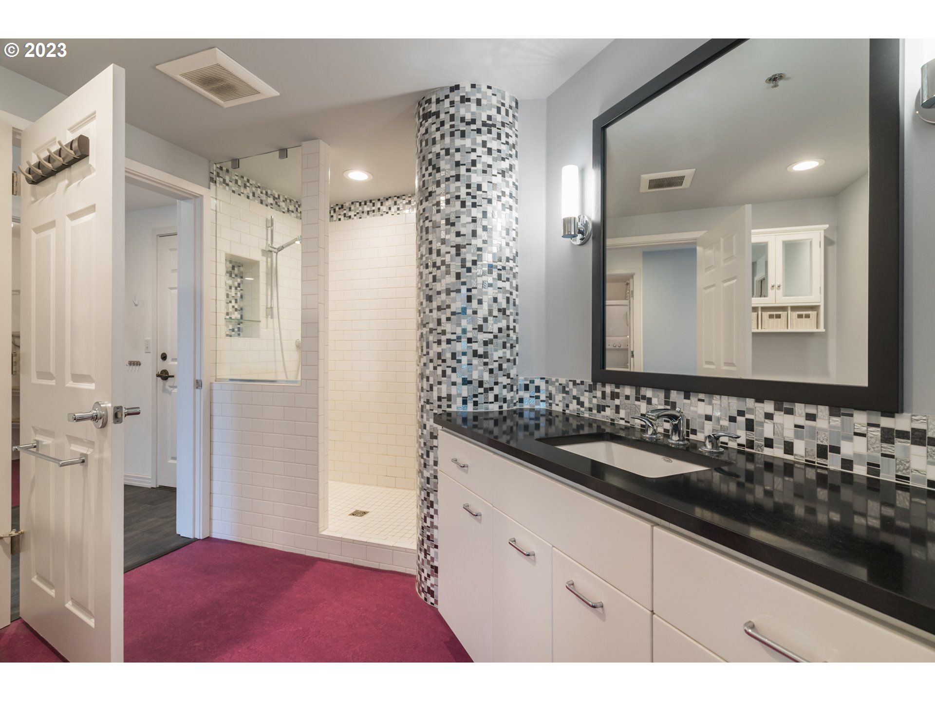 1132 Southwest 19th Avenue, Unit 709 Portland, OR 97205 - Photo 17 of 26