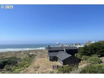 $875,000 | 2778 Colony Circle, Bandon, OR 97411