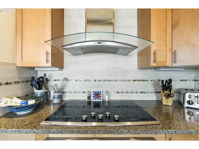 $875,000 | 2778 Colony Circle, Bandon, OR 97411