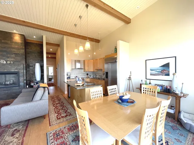 $875,000 | 2778 Colony Circle, Bandon, OR 97411