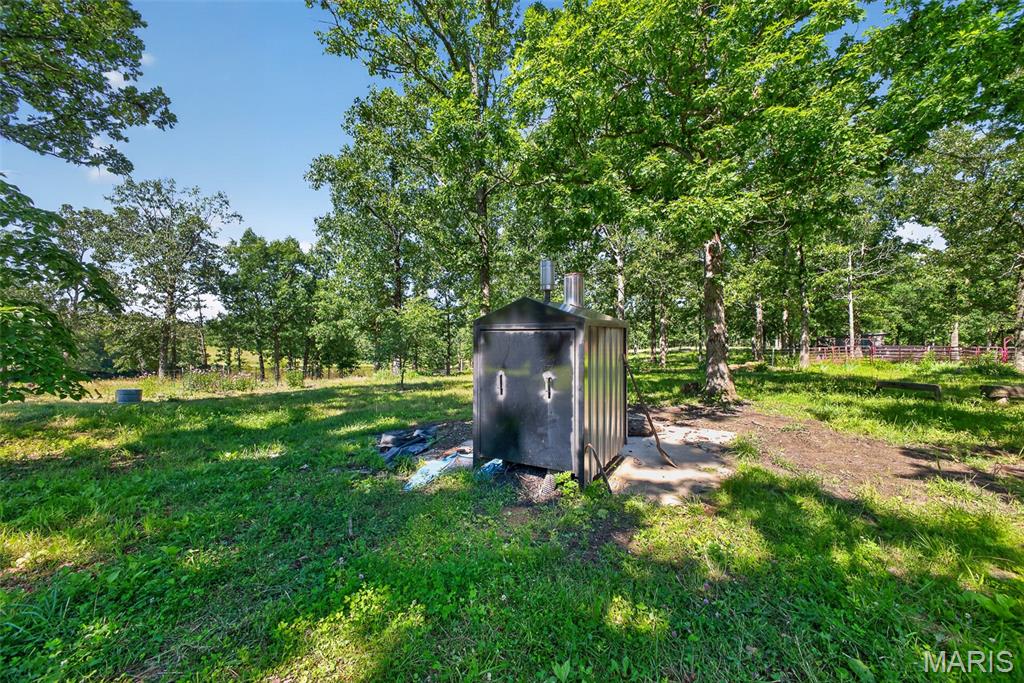 15161 Edison Road Lebanon, MO 65536 - Photo 51 of 86