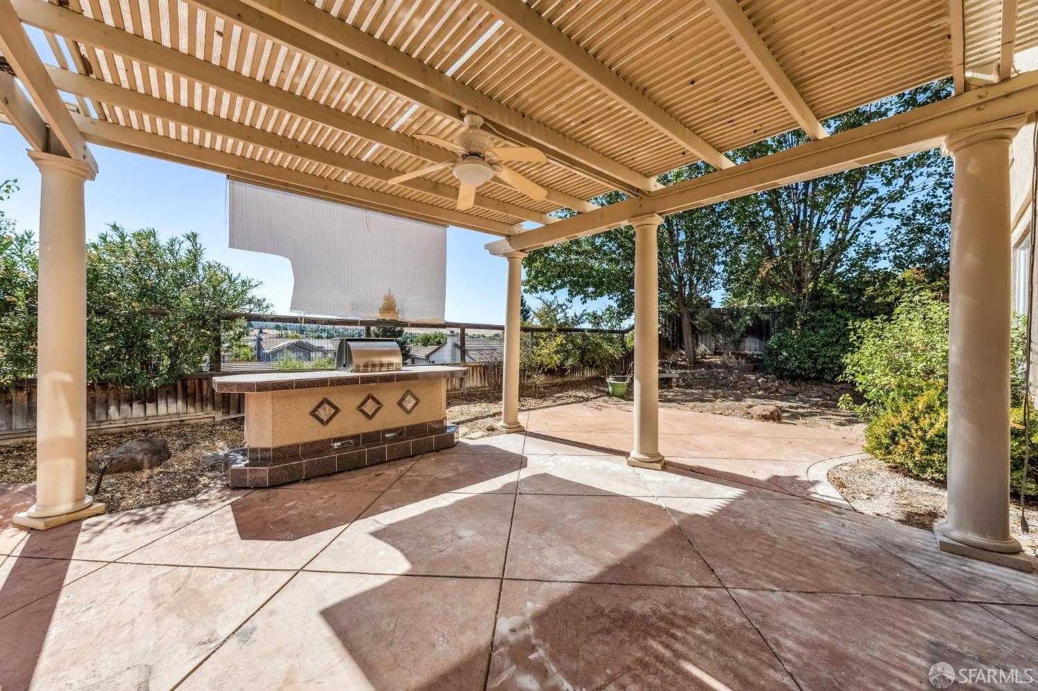 2344 Forty Niner Court Antioch, CA 94531 - Photo 79 of 94