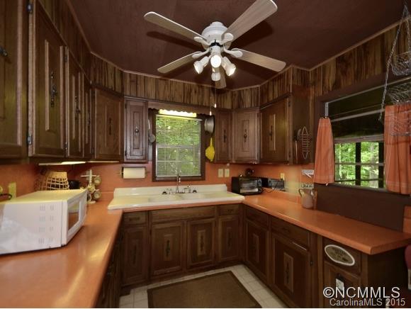 2223 Secluded Valley Road Marshall, NC 28753 - Photo 7 of 24 Gallery Image 7