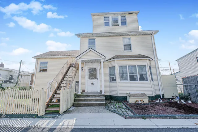 $750,000 | 67 Canton Court | Gerritsen Beach