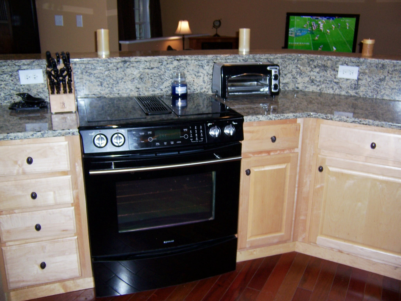 482 Pecks Road Pittsfield, MA 01201 - Photo 12 of 30 Kitchen2