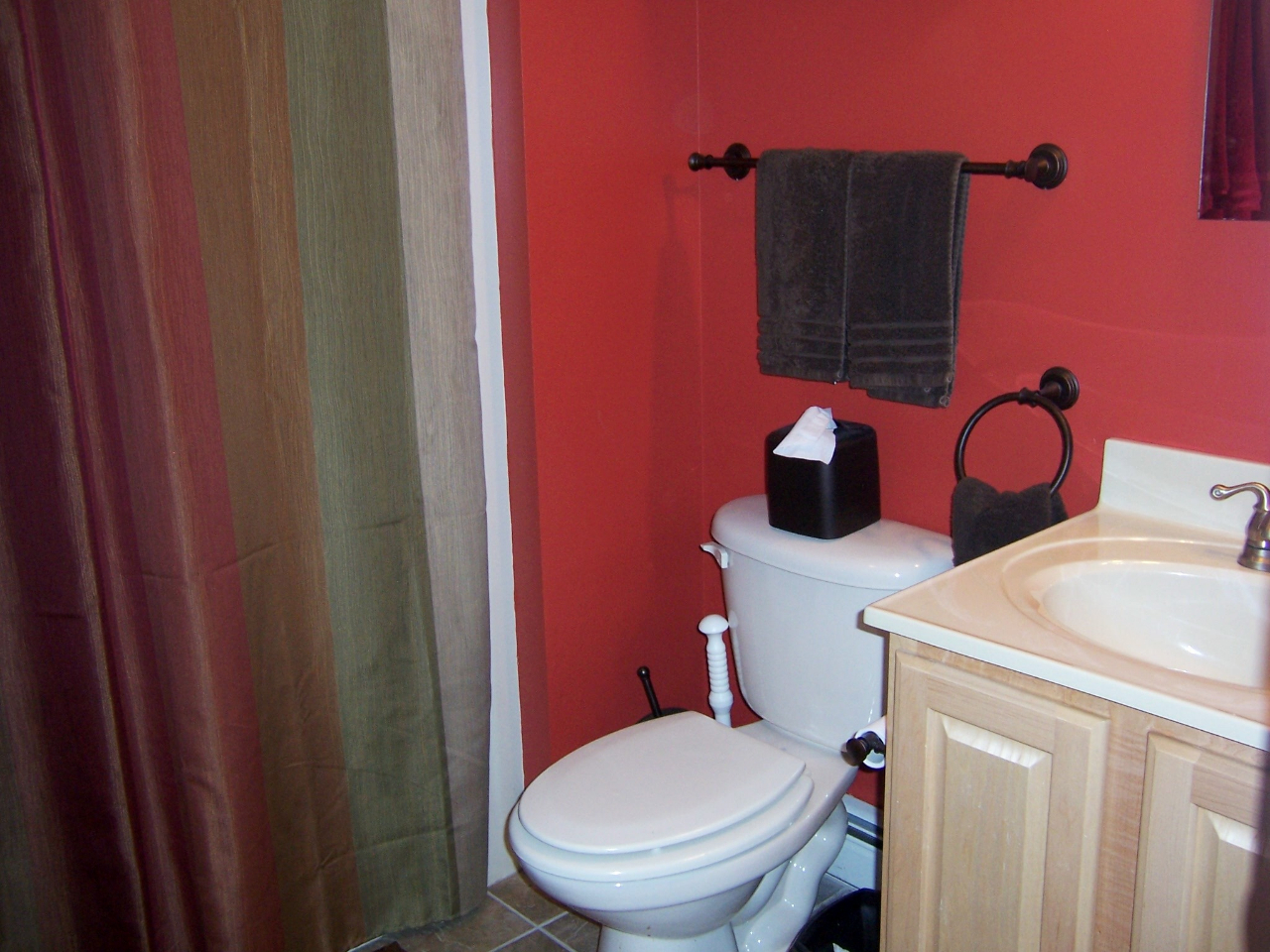 482 Pecks Road Pittsfield, MA 01201 - Photo 23 of 30 MasterBath
