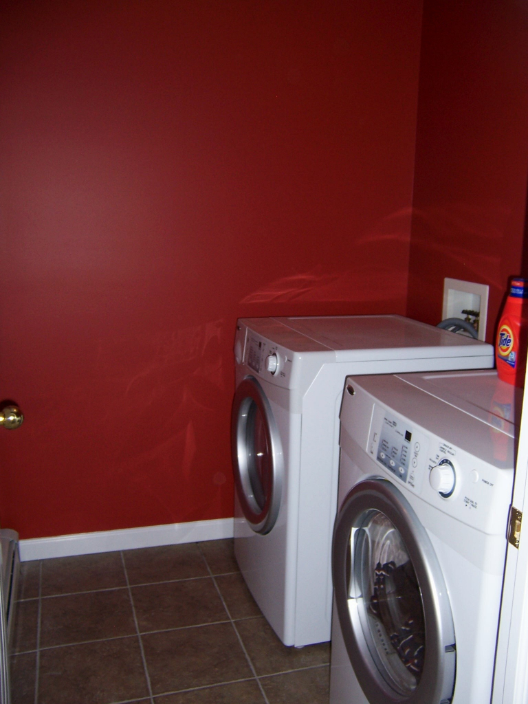 482 Pecks Road Pittsfield, MA 01201 - Photo 29 of 30 FirstFloorLaundry