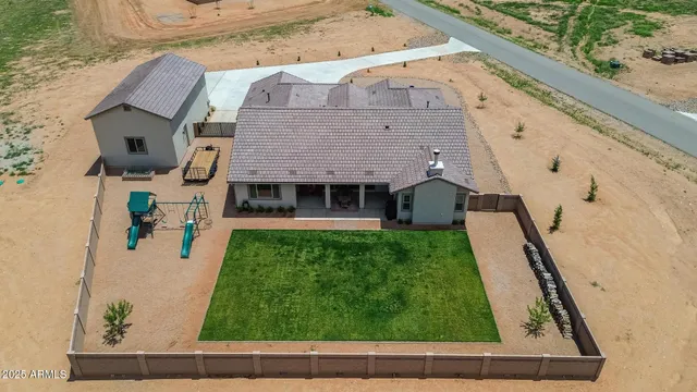 $750,000 | 6321 East Red Oak Circle, Hereford, AZ 85615
