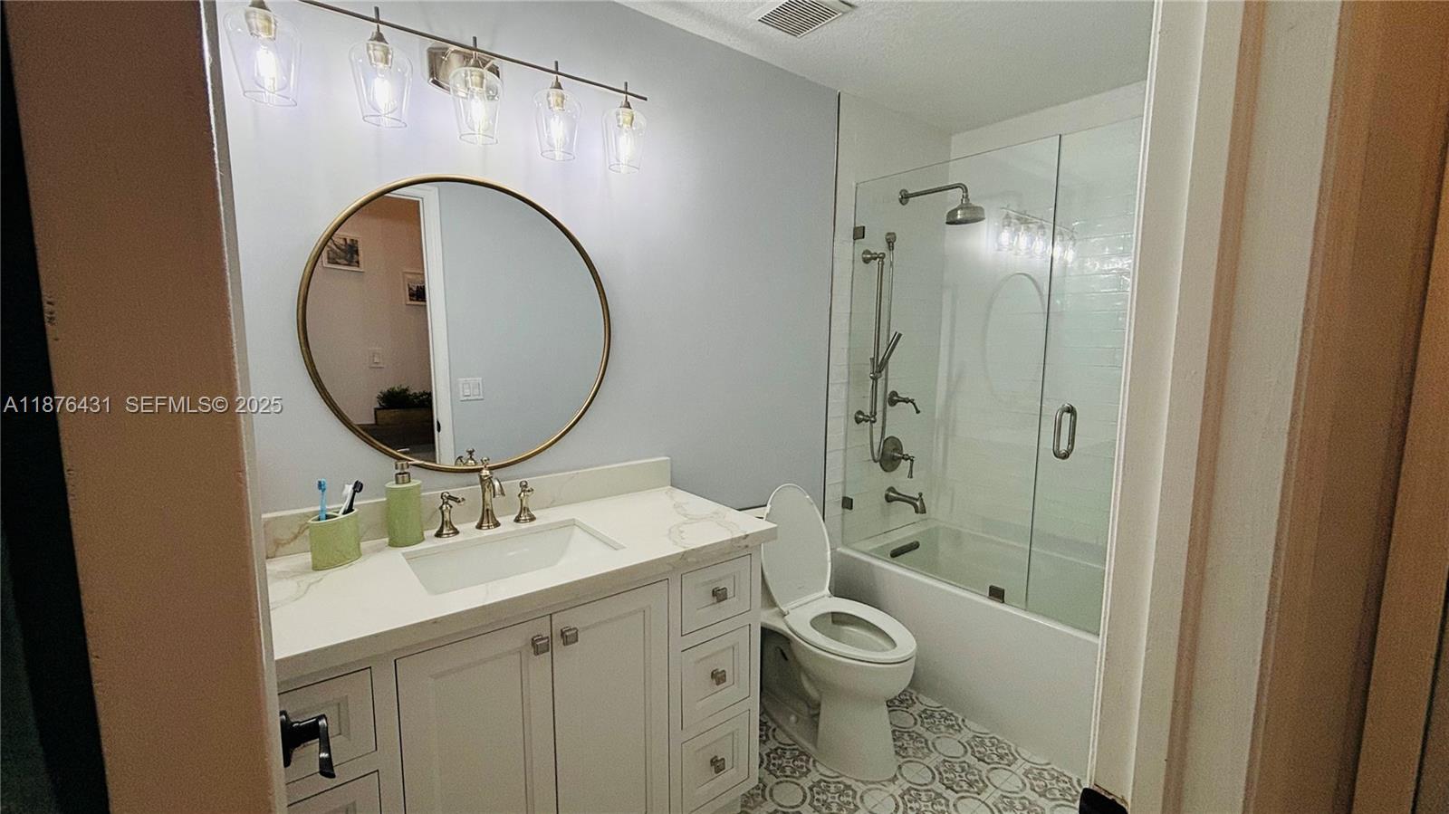 16605 Southwest 90th Street Miami, FL 33196 - Photo 15 of 35