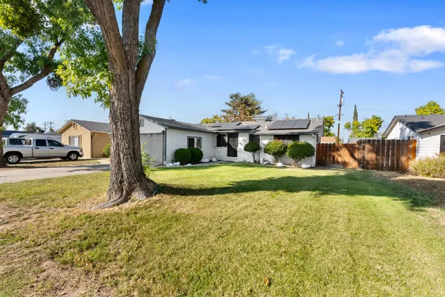 $425,000 | 161 Ribier Avenue, Modesto, CA 95350