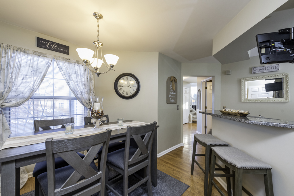 110 Lauralton Street Lake Bluff, IL 60044 - Photo 14 of 40