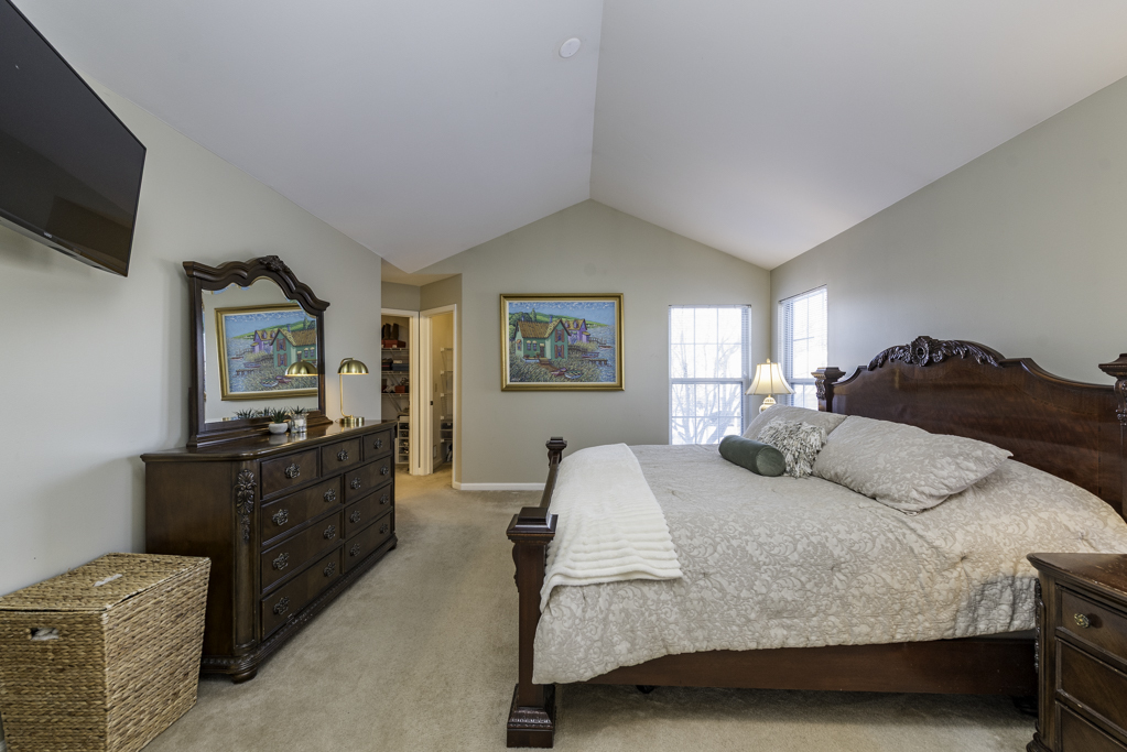 110 Lauralton Street Lake Bluff, IL 60044 - Photo 20 of 40