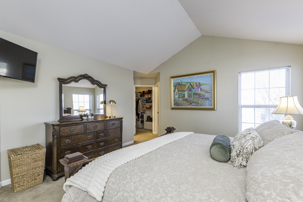 110 Lauralton Street Lake Bluff, IL 60044 - Photo 23 of 40