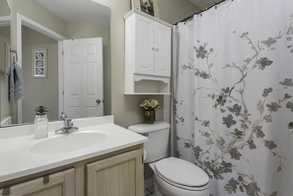 110 Lauralton Street Lake Bluff, IL 60044 - Photo 26 of 40