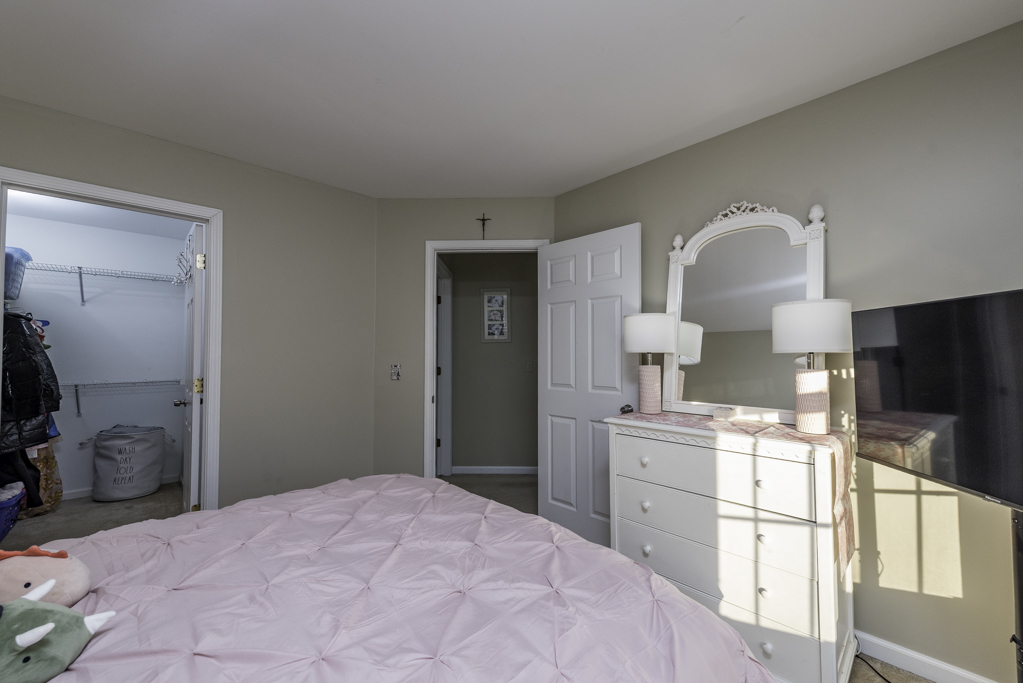 110 Lauralton Street Lake Bluff, IL 60044 - Photo 27 of 40