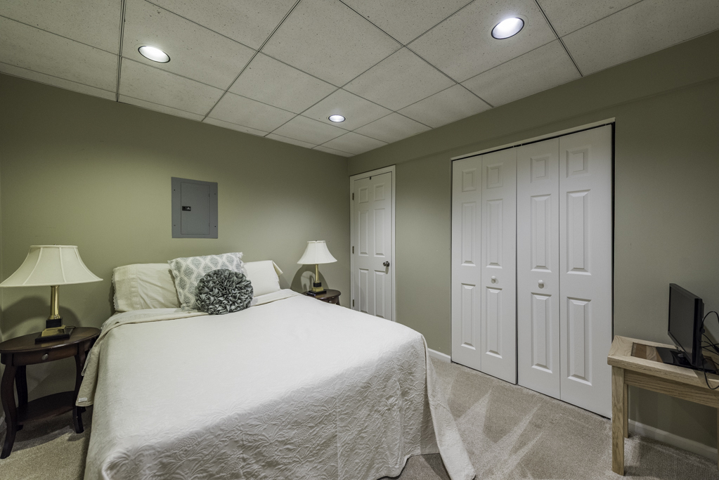 110 Lauralton Street Lake Bluff, IL 60044 - Photo 31 of 40