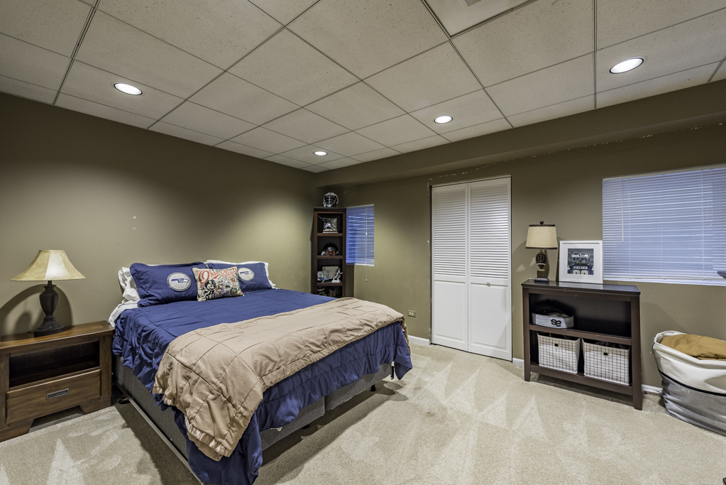 110 Lauralton Street Lake Bluff, IL 60044 - Photo 32 of 40