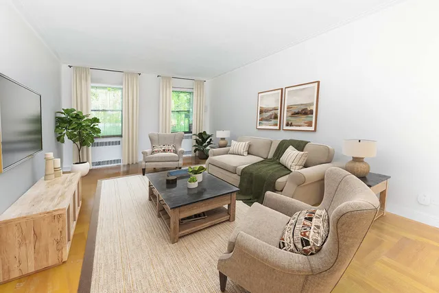 $279,900 | 3017 Riverdale Avenue, Unit 2J | Spuyten Duyvil