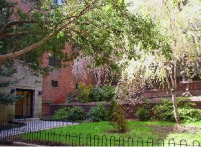 $279,900 | 3017 Riverdale Avenue, Unit 2J | Spuyten Duyvil