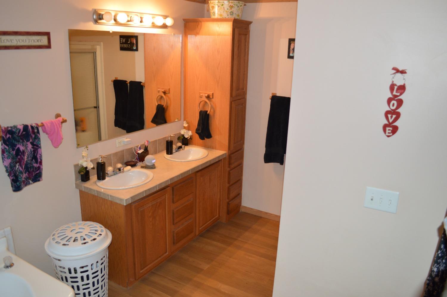 14181 Highway 250 Rising Sun, IN 47040 - Photo 8 of 16 Gallery Image 8
