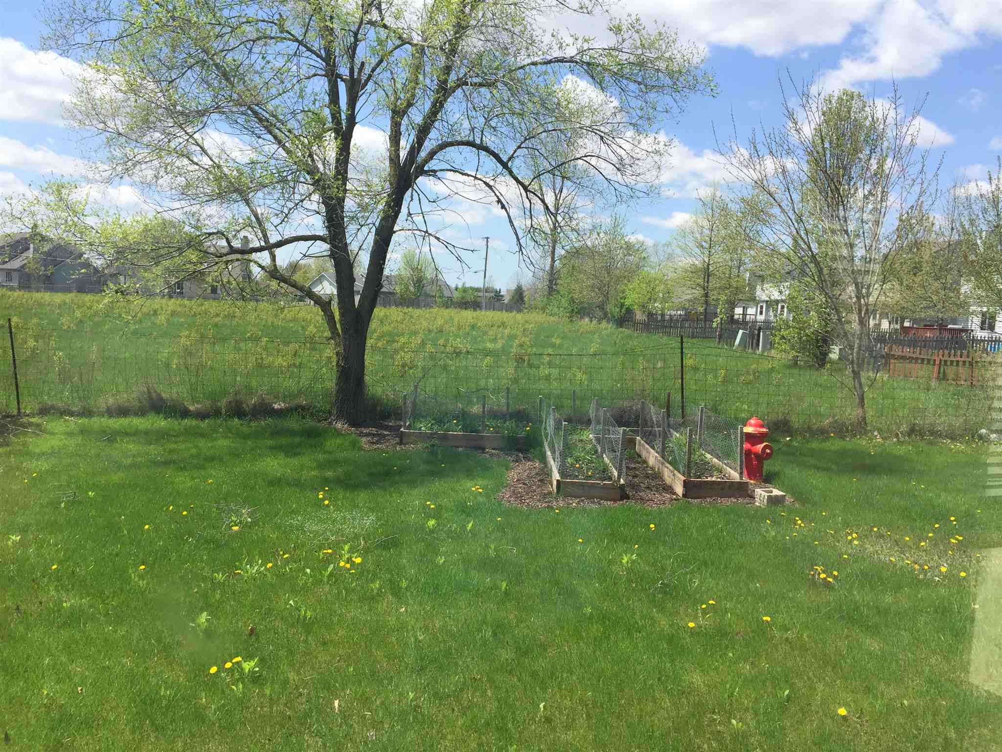 610 Autumn Ridge Lane Fort Wayne, IN 46804 - Photo 5 of 36