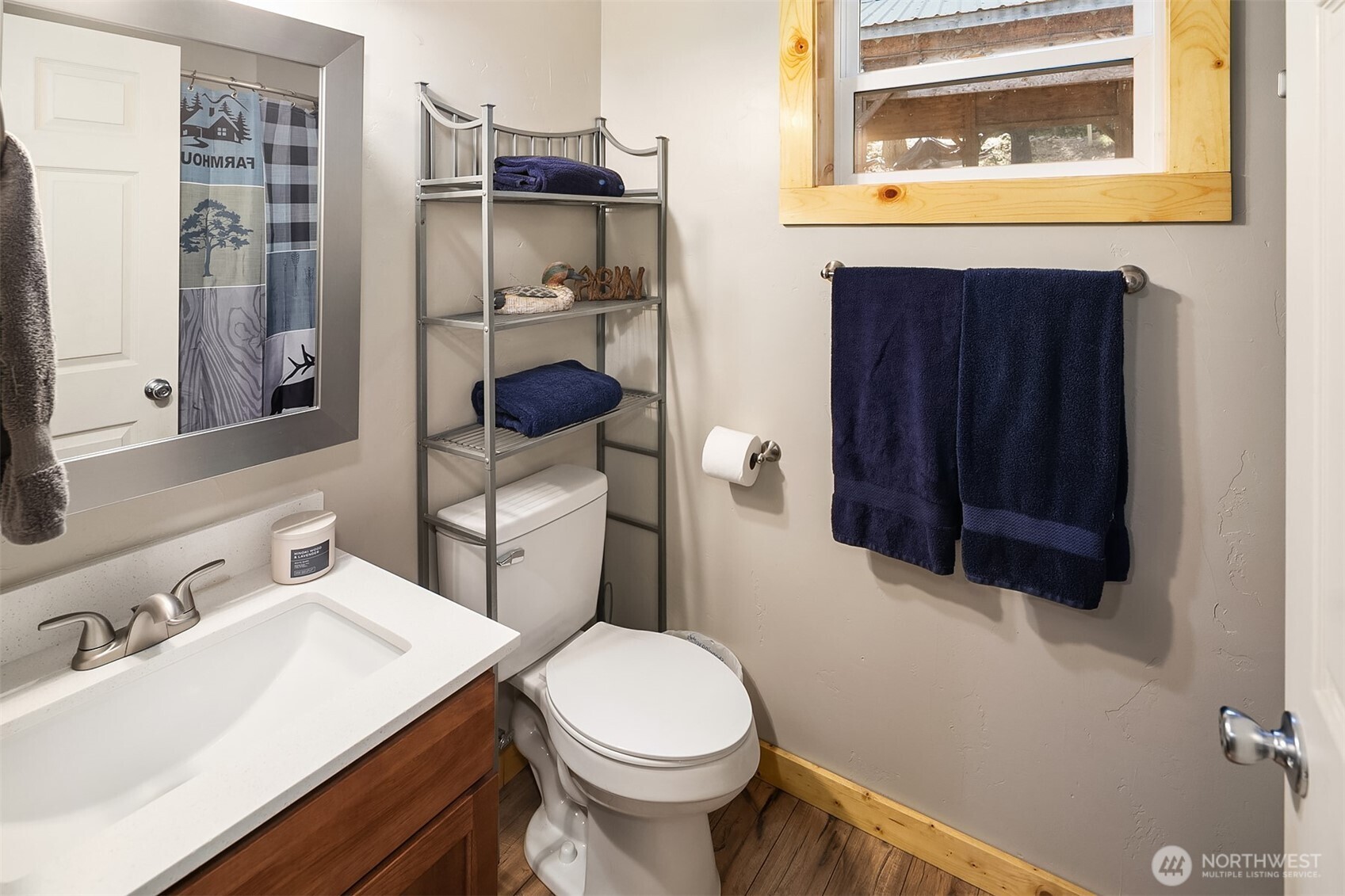 61 Tom And Nita Road Cle Elum, WA 98922 - Photo 15 of 27 a bathroom with a sink a toilet and shower