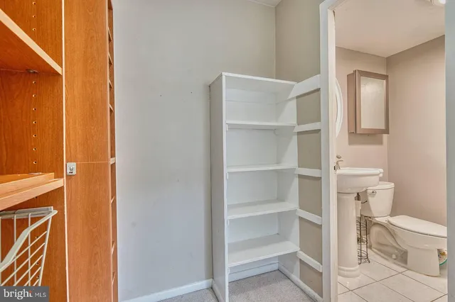 $214,999 | 5340 Holmes Run Parkway, Unit 101, Alexandria, VA 22304