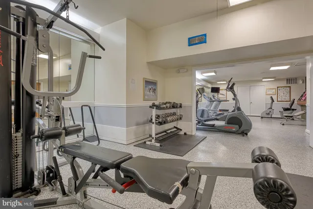 $214,999 | 5340 Holmes Run Parkway, Unit 101, Alexandria, VA 22304