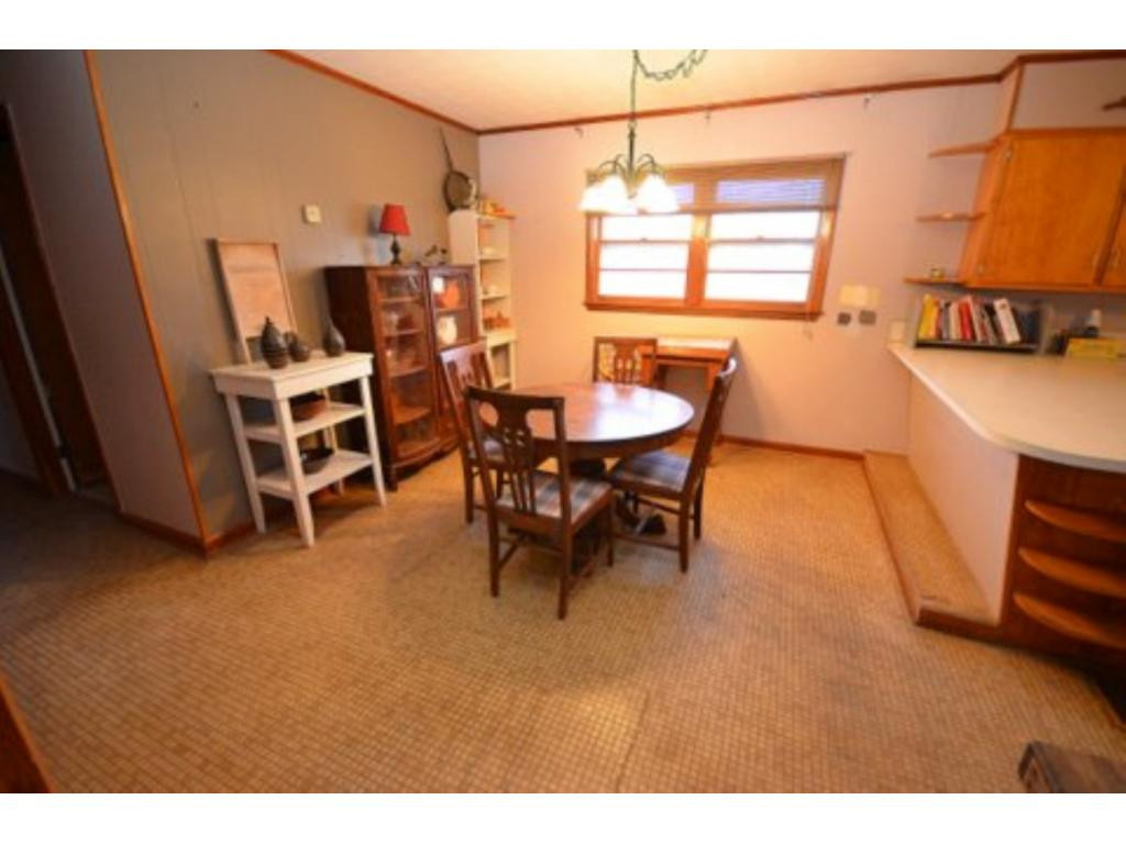 827 9th Street Erwin, TN 37650 - Photo 4 of 36 Photo 4