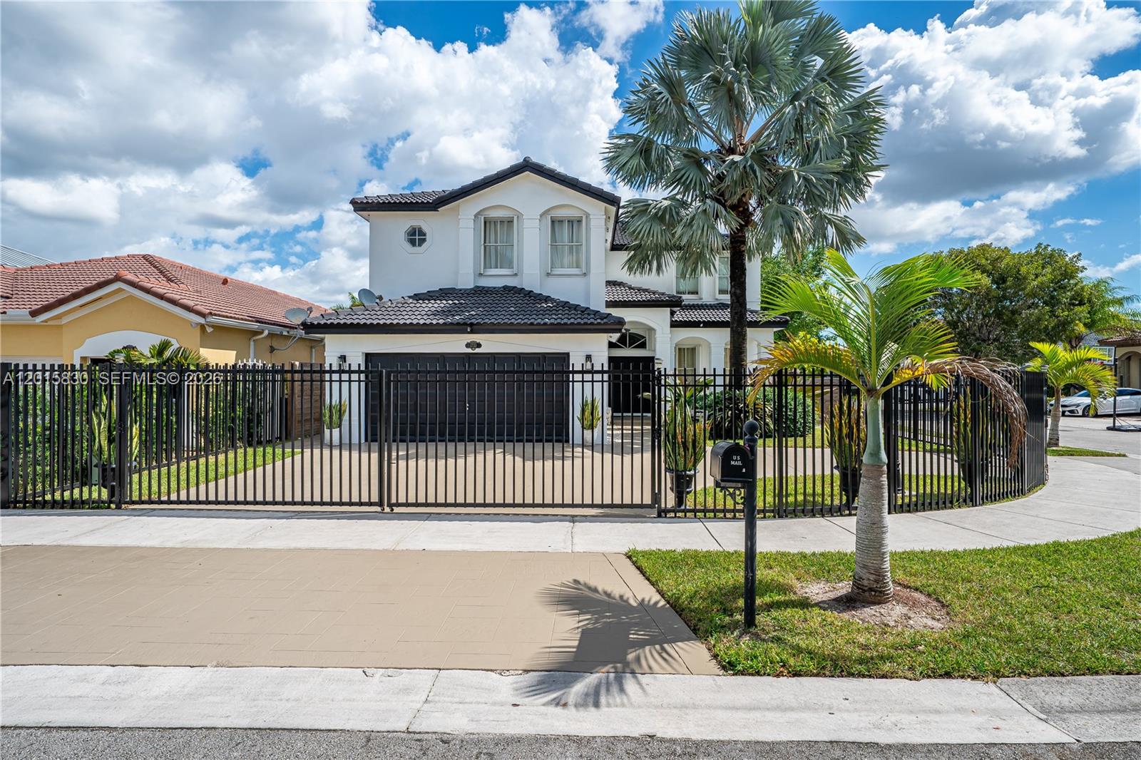 1733 Southwest 151 Place Miami, FL 33185 - Photo 7 of 44