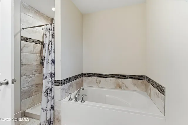 $799,000 | 912 Hannibal Street, Toms River, NJ 08757