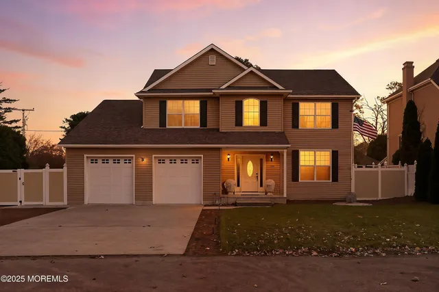 $799,000 | 912 Hannibal Street, Toms River, NJ 08757