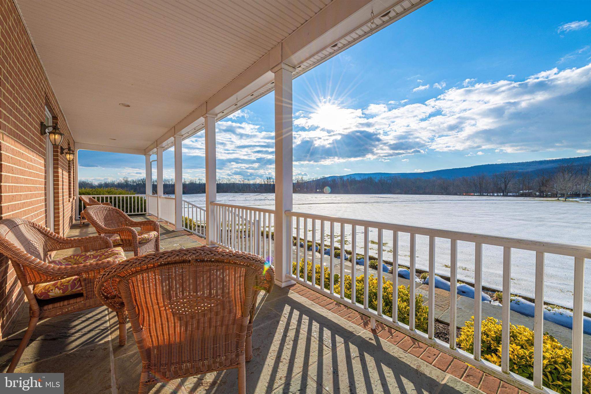 6821 Putman Road Thurmont, MD 21788 - Photo 6 of 92 Gallery Image 6