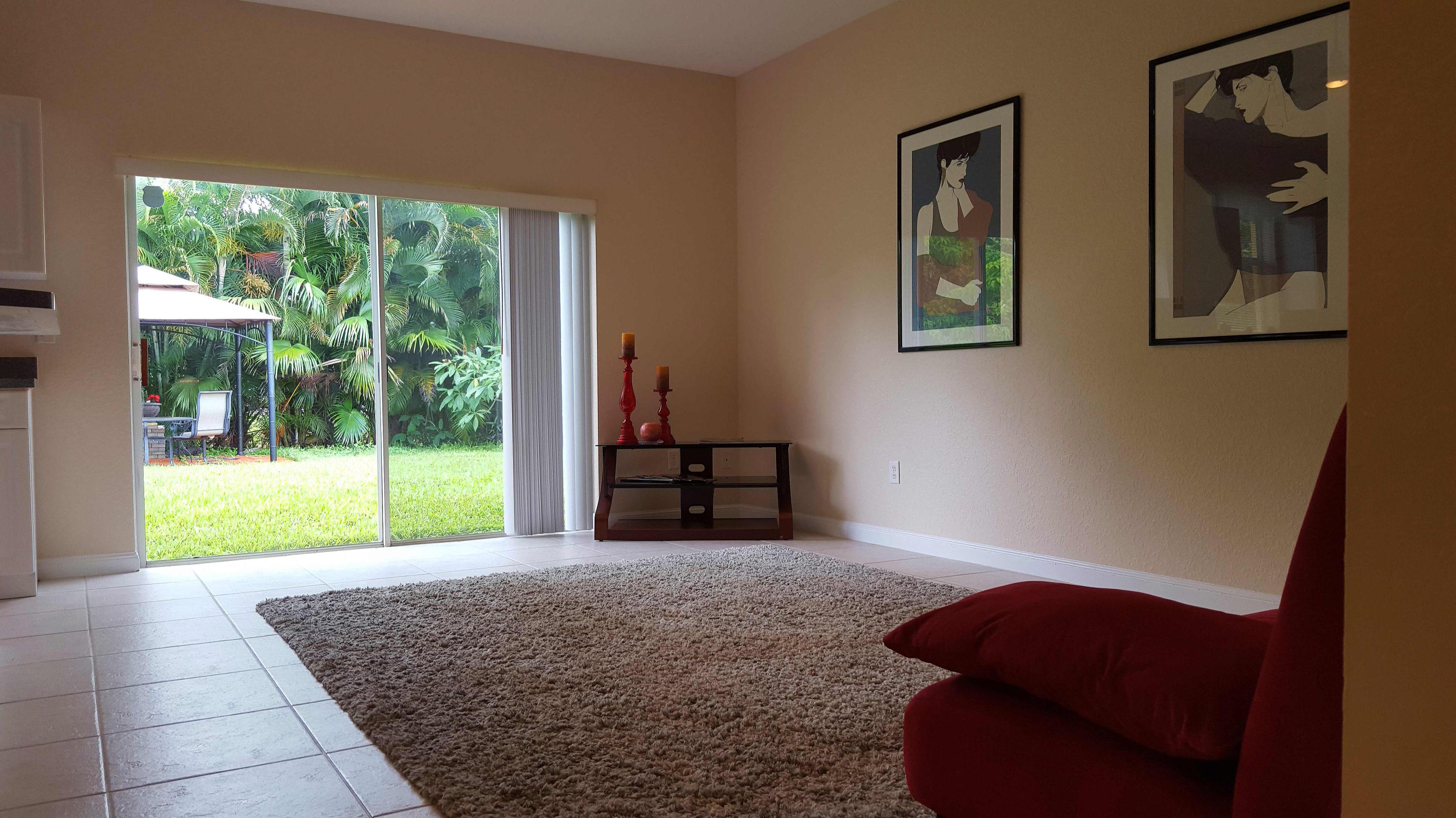 4468 Foss Road Lake Worth, FL 33461 - Photo 33 of 41 20160611_104913