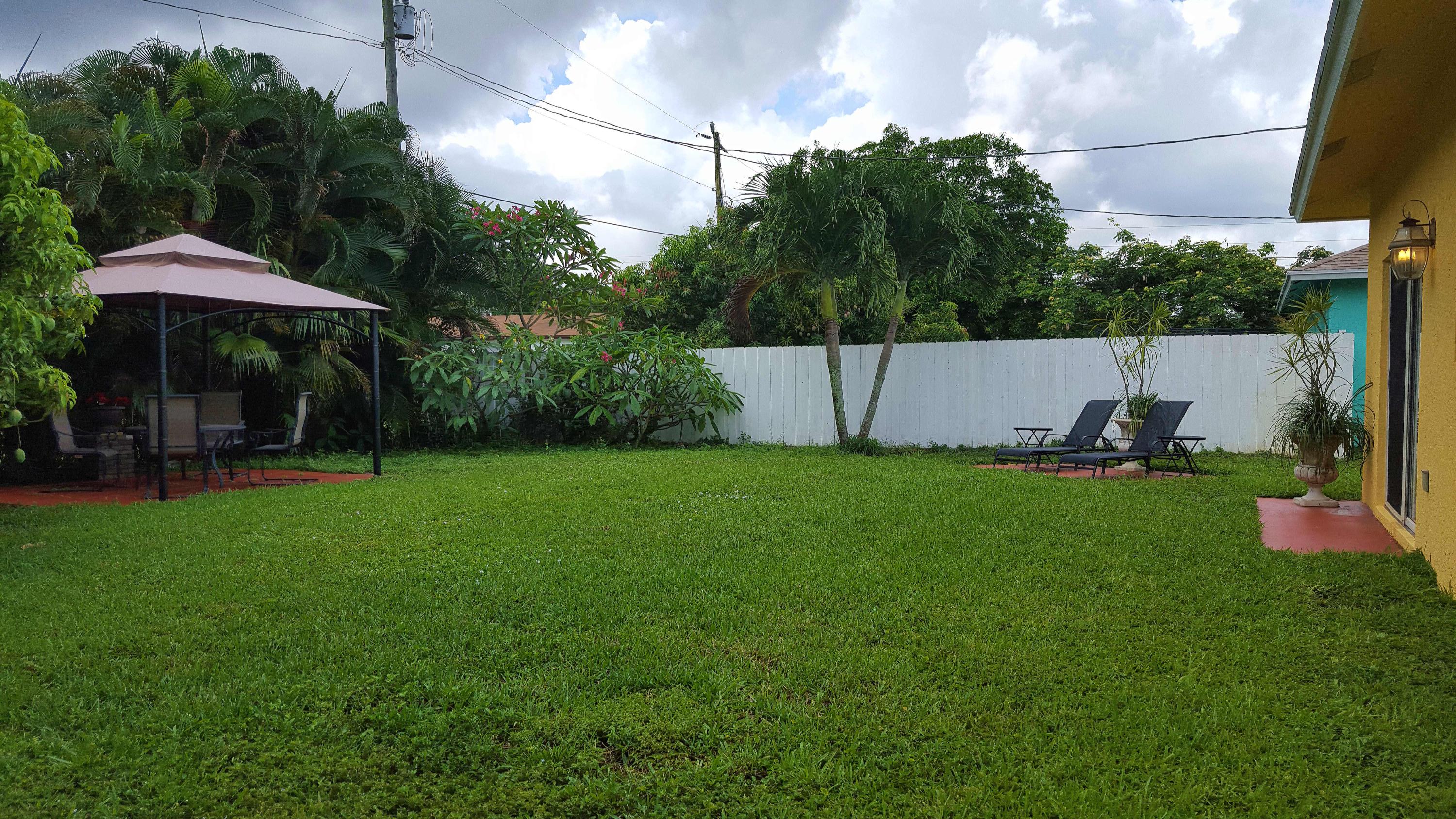 4468 Foss Road Lake Worth, FL 33461 - Photo 38 of 41 20160611_105200