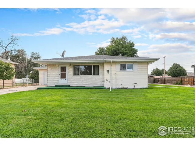 $429,900 | 129 4th Street, Kersey, CO 80644