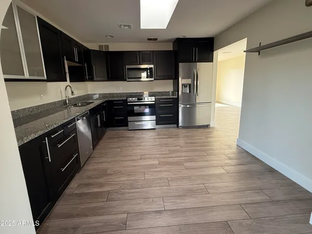 $6,000 | 8102 East Whitton Avenue, Scottsdale, AZ 85251