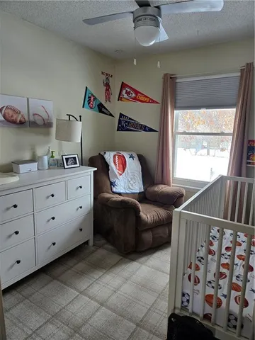 $300,000 | 708 Parma Way, Gardner, KS 66030