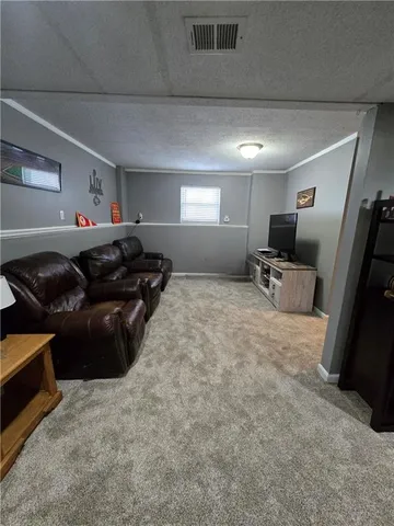 $300,000 | 708 Parma Way, Gardner, KS 66030