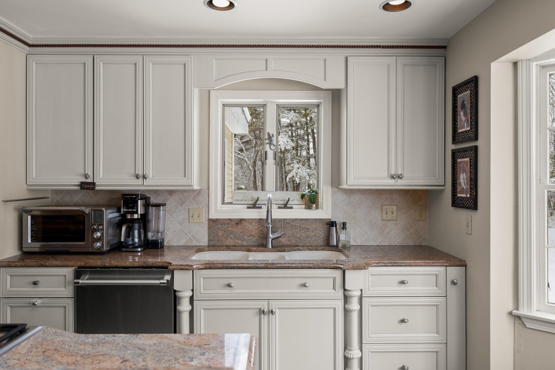 6 Isaac Lucas Circle Dover, NH 03820 - Photo 12 of 112